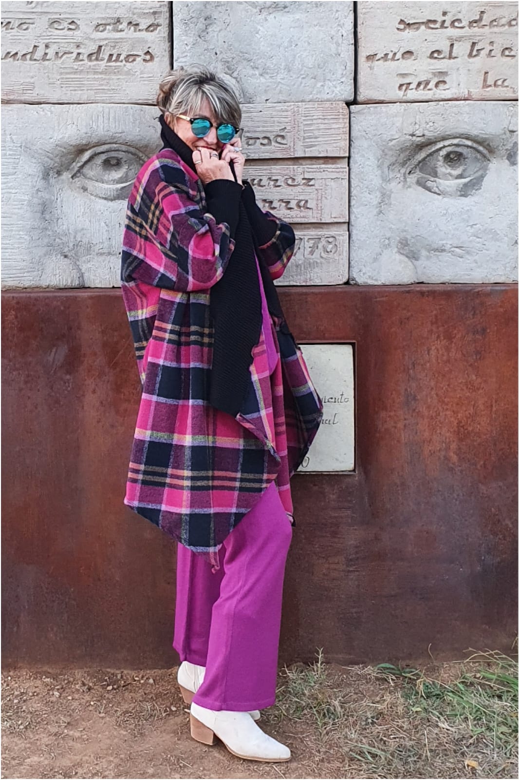 Abrigo mujer estampado de cuadros