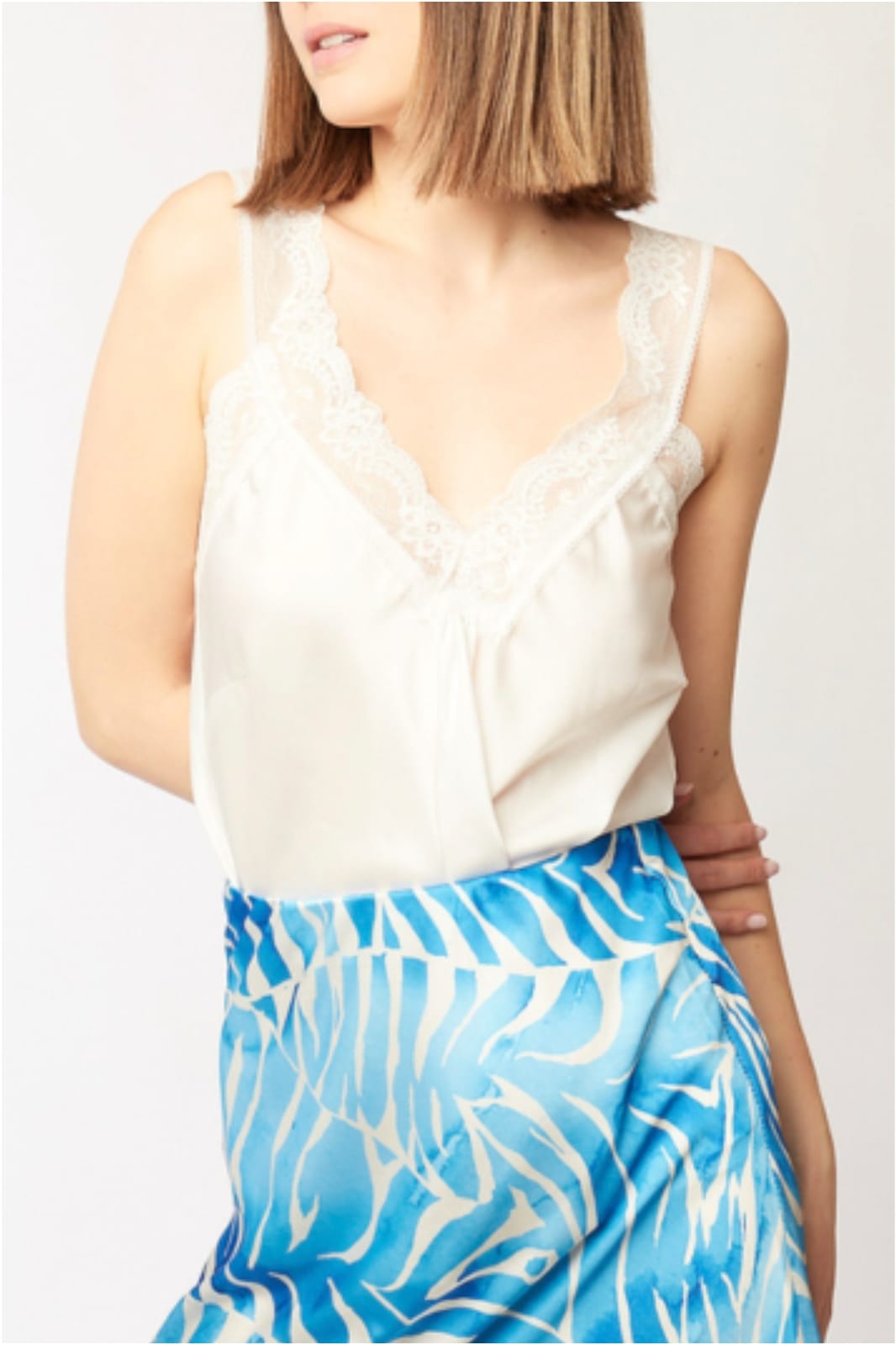 Lencera mujer tirantes encaje - Imagen 5