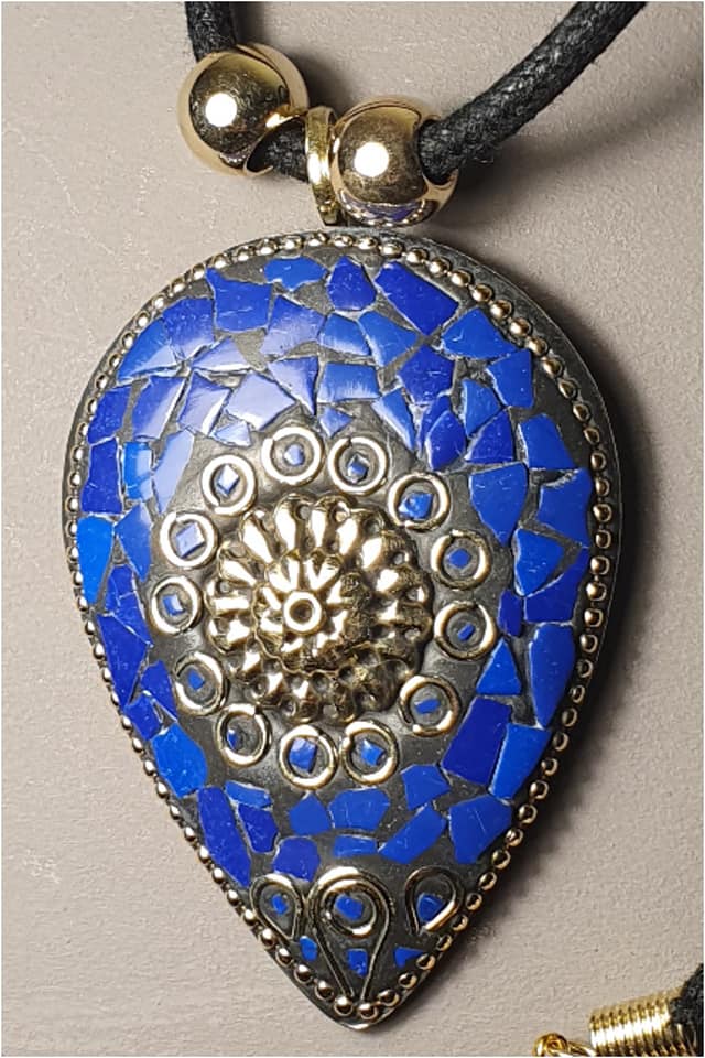 COLGANTE MUJER PICO AZUL