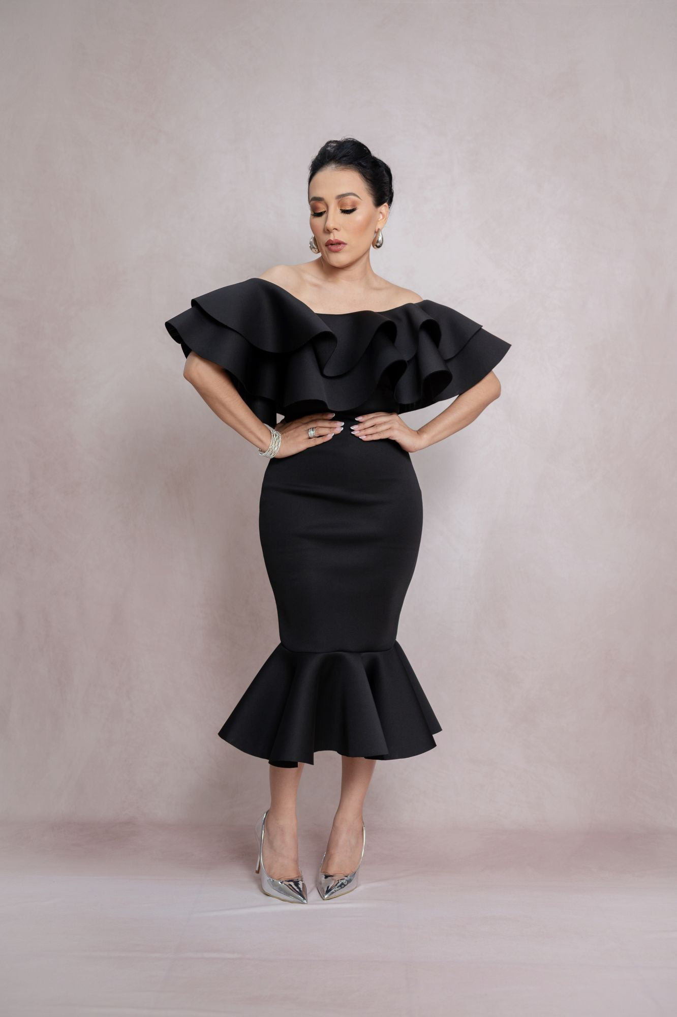 MIDI VESTIDO NEGRO P06863