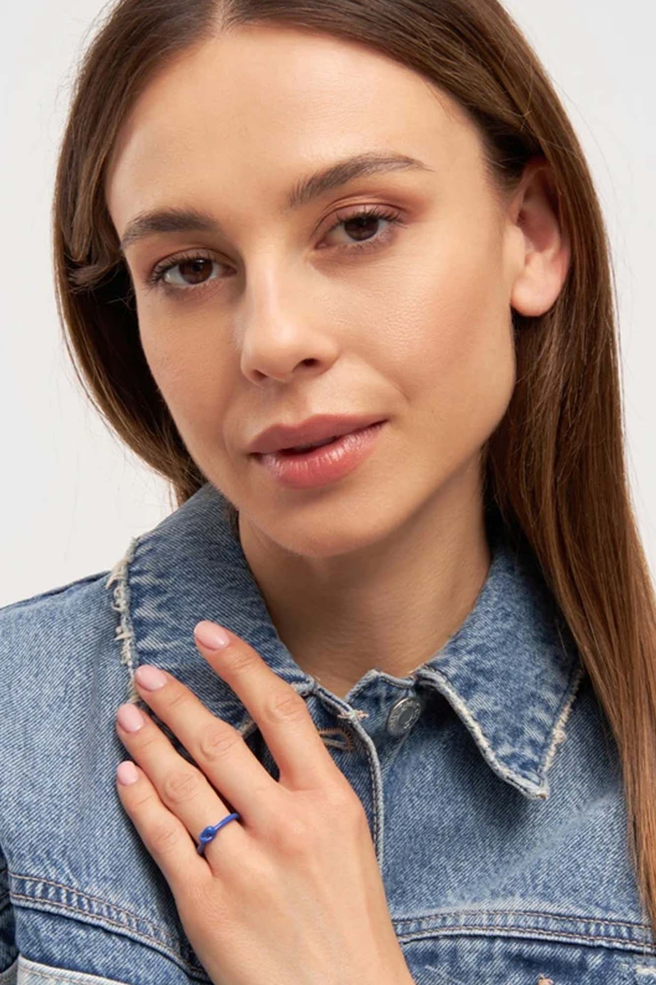 Anillo esmaltado LOVE KNOT BLUE - Imagen 4