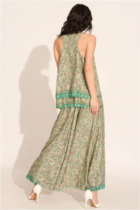 Mujer – Conjunto seda blusa y pantalón