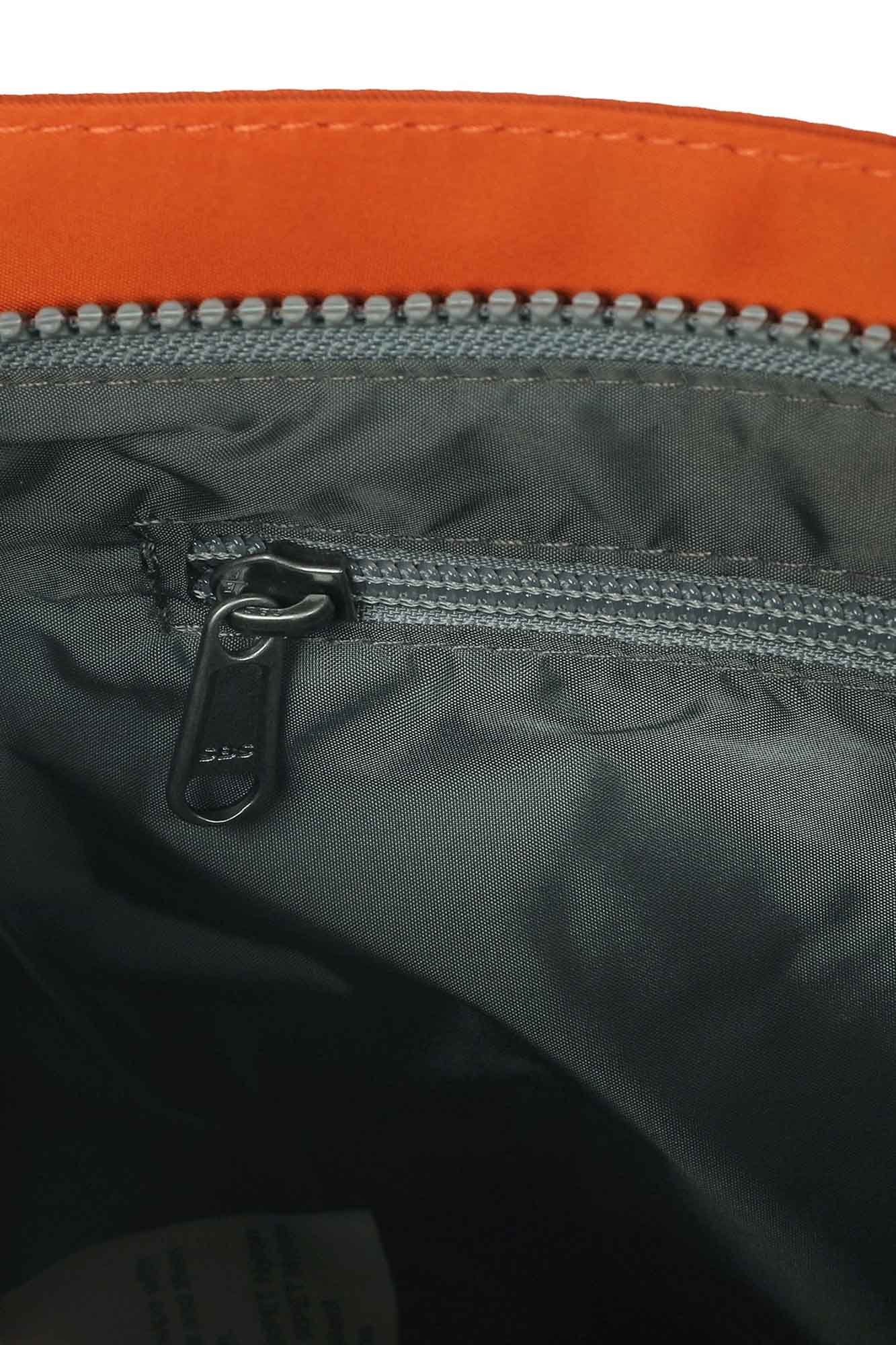 Bolso bandolera KENNINGTON BURNT ORANGE - Imagen 6