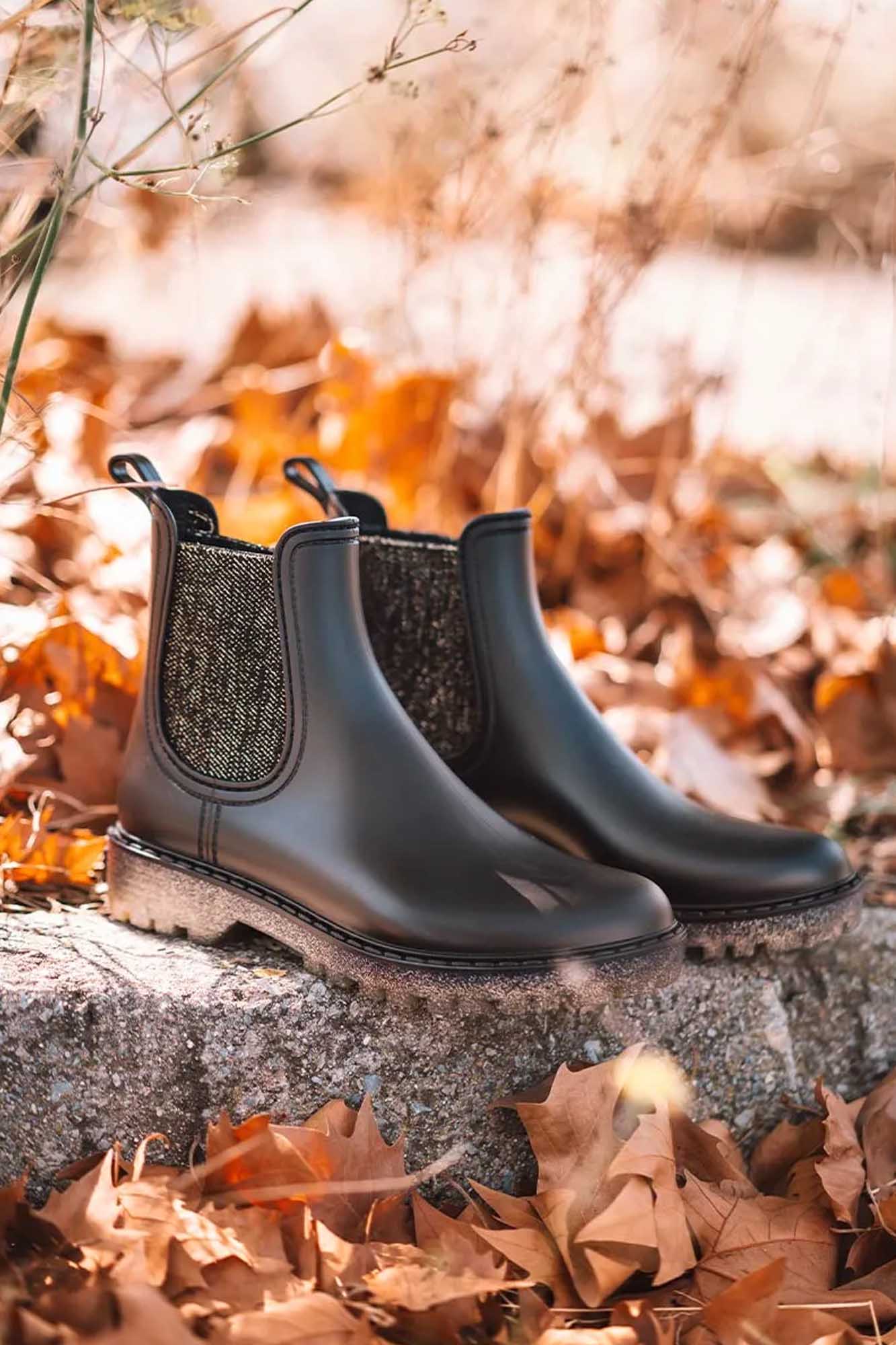 Bota baja de agua COLONIA