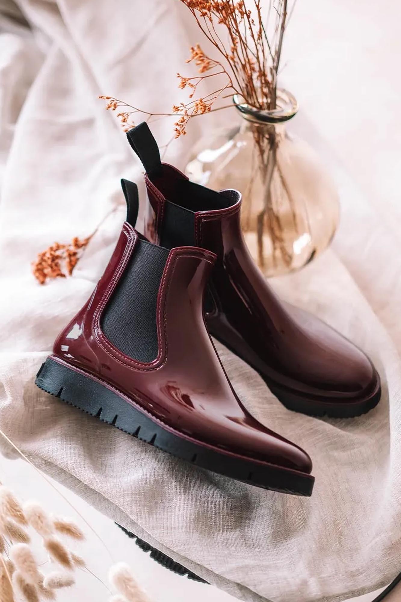 Botines de agua en goma brillante COLORADO