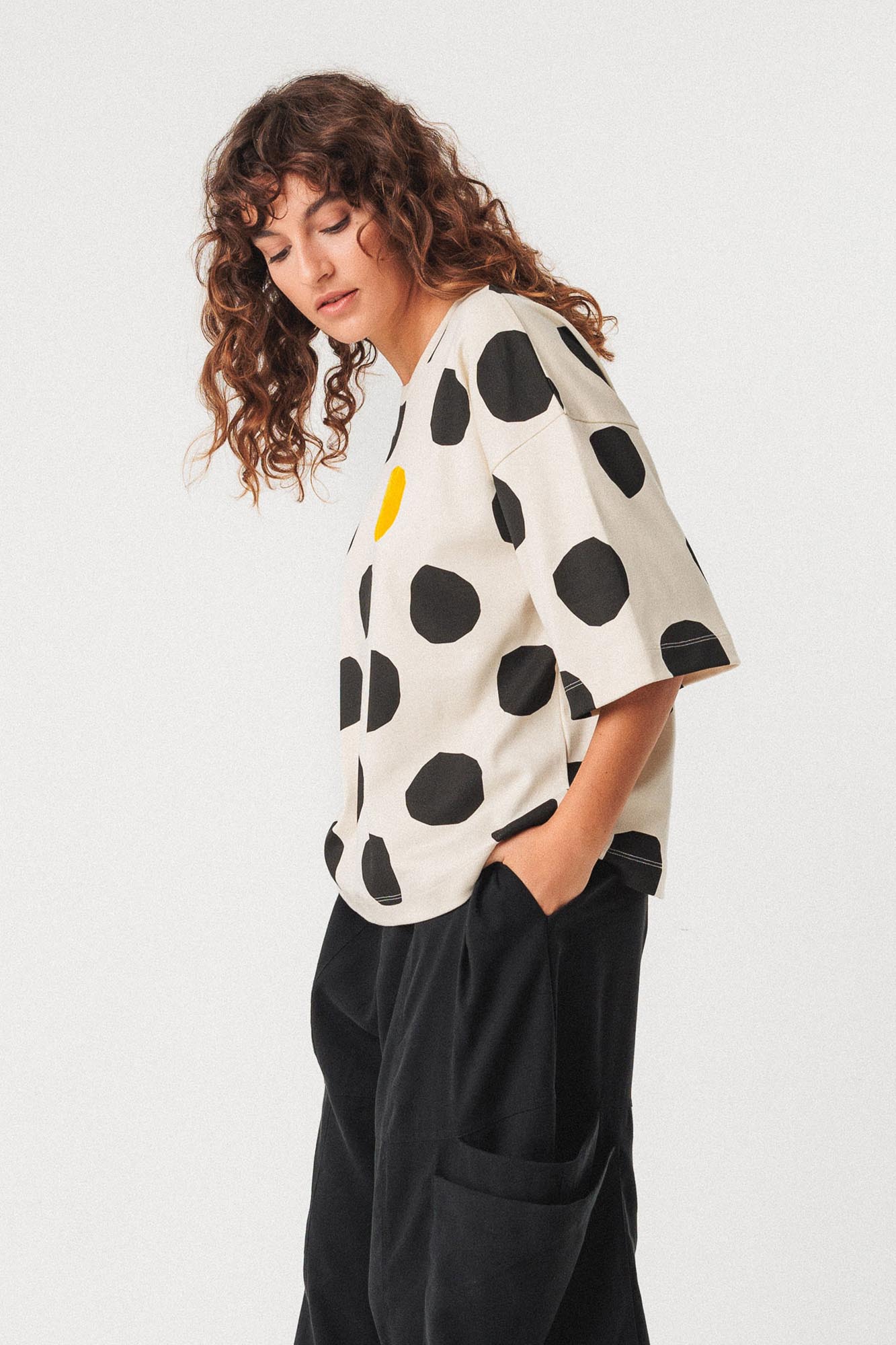 Camiseta de topos LARIZ GOTS