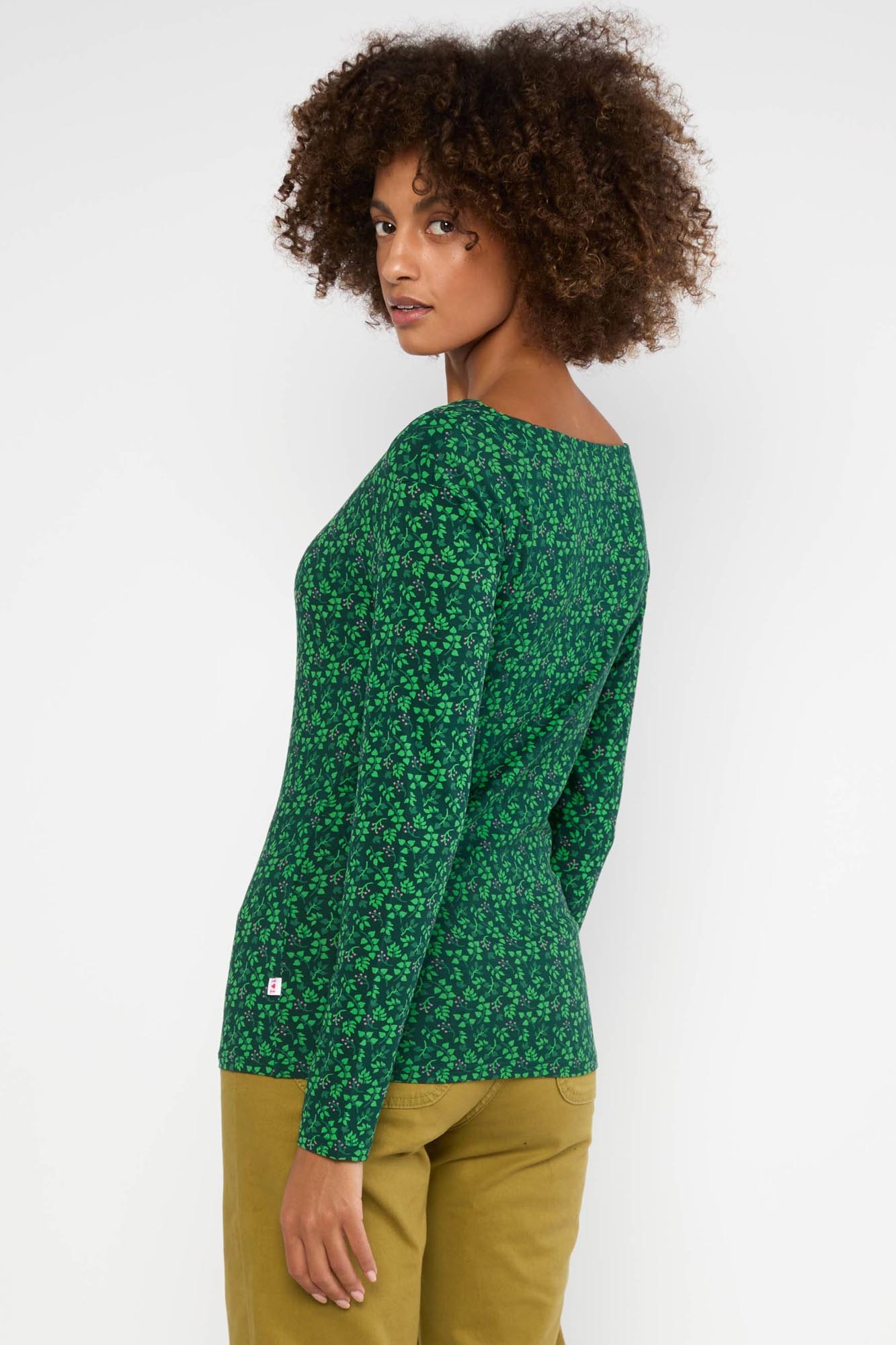 Camiseta con escote drapeado WISHFUL IVY