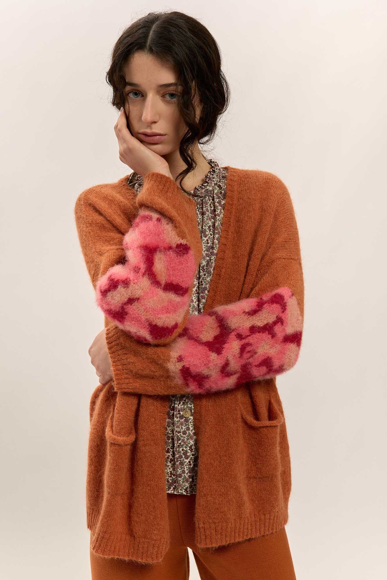 Chaqueta sin botones FLOR CANELA