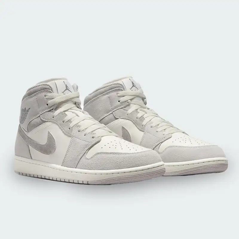 Tenis Nike Air Jordan 1 Mid SE Gris Hombre K05872