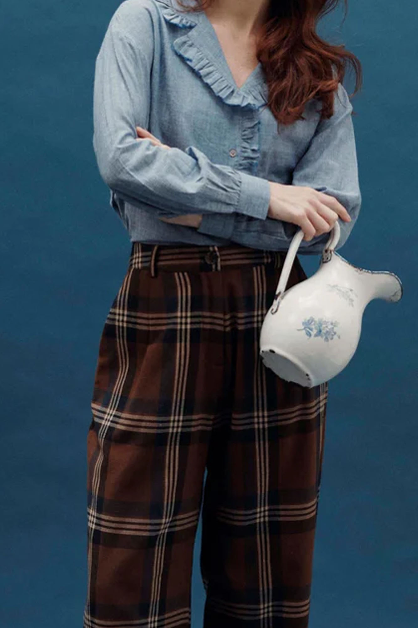 Pantalón ancho de cuadros BROWN