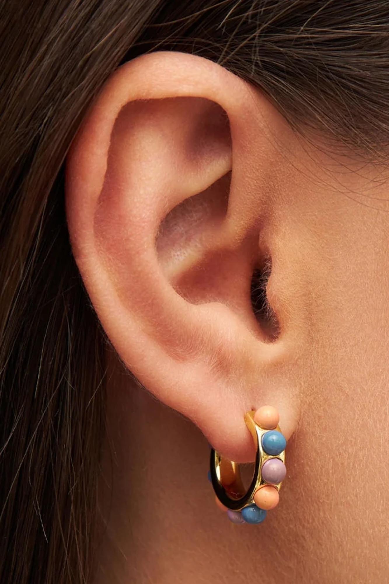 Par de pendientes bañados en oro FLOWER MIX