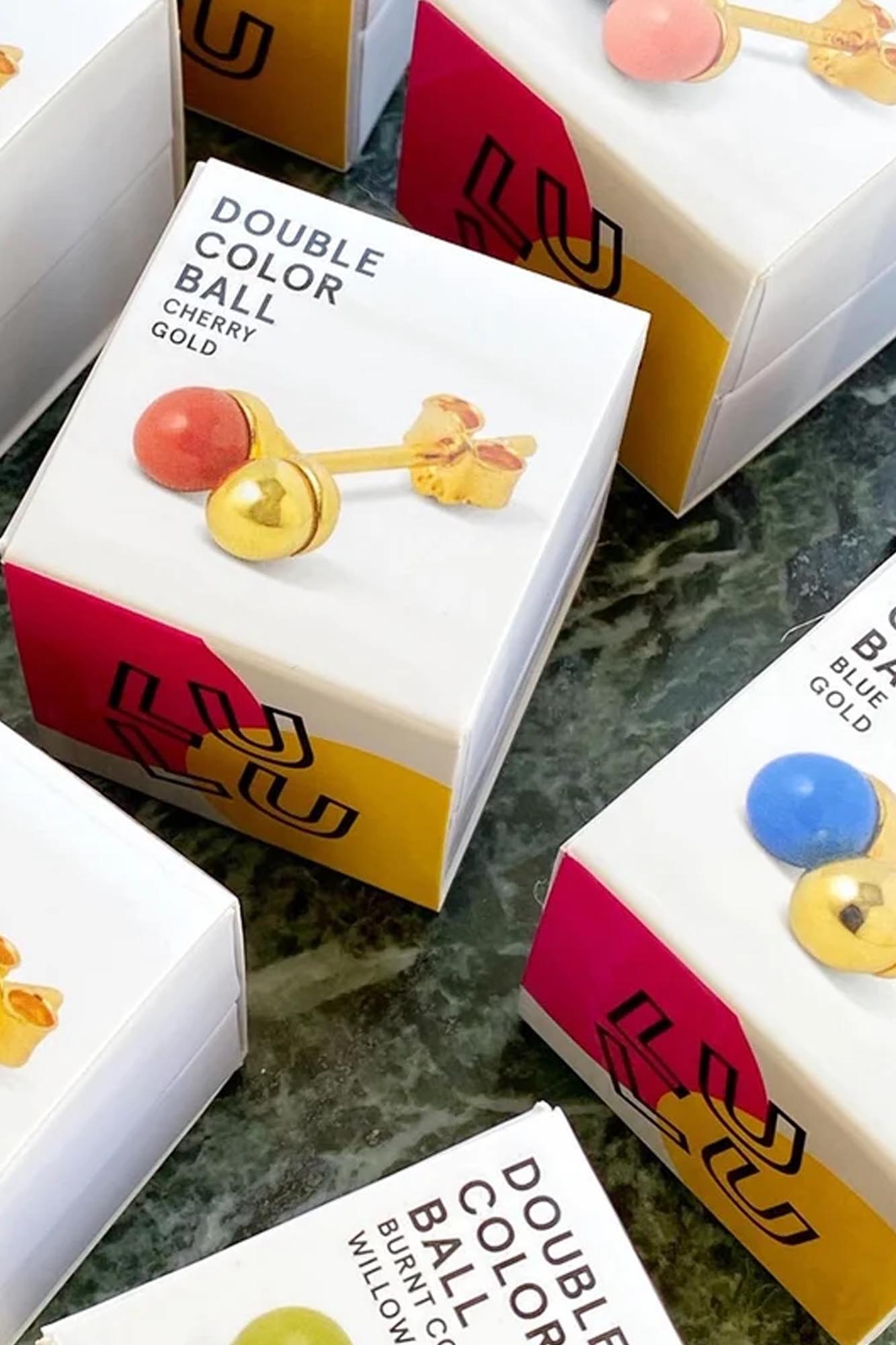 Pendiente de 1 pieza DOBLE BOLA bañados en oro - Imagen 4