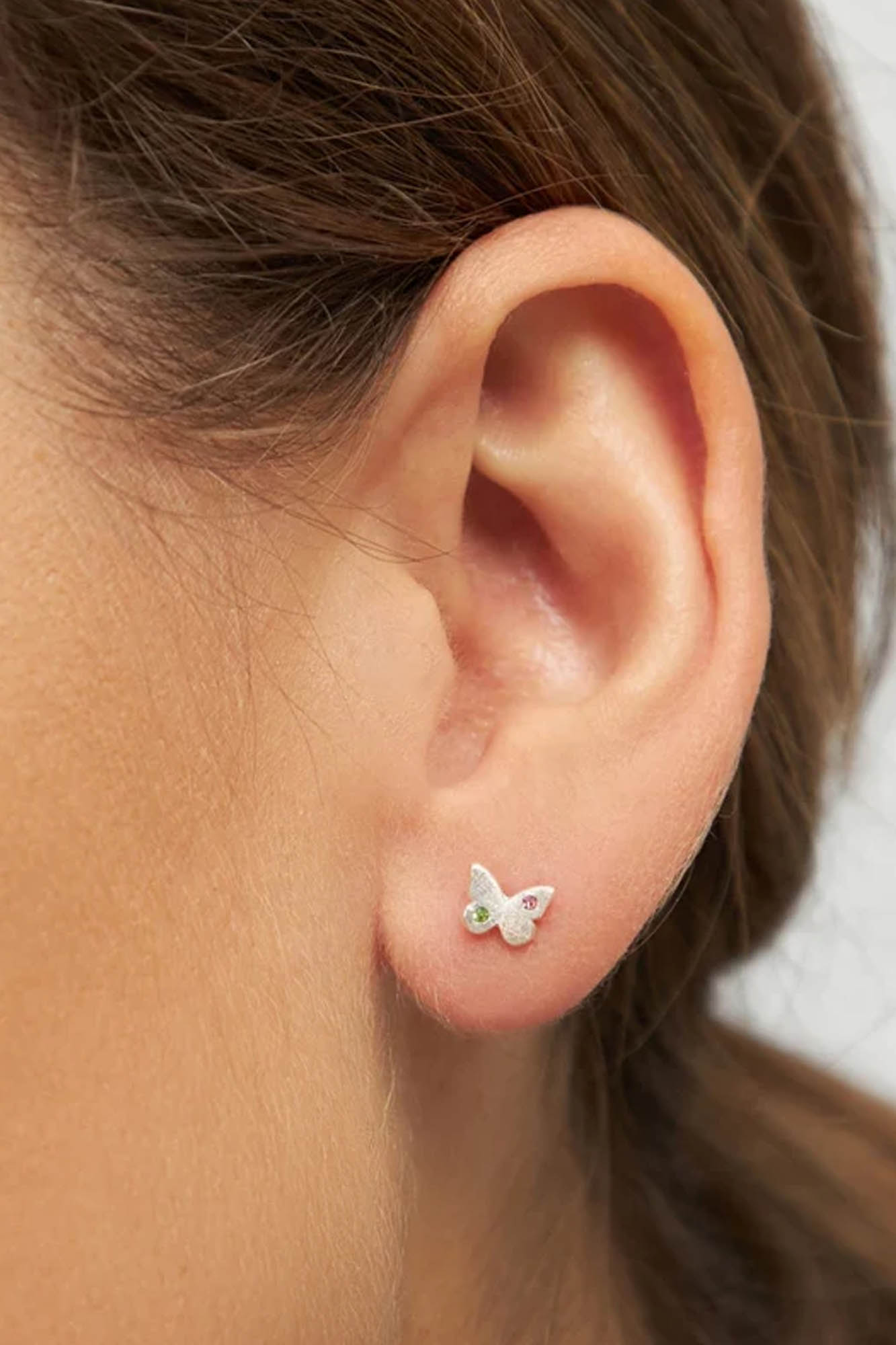 Pendiente de 1 pieza bañado en plata MARIPOSA