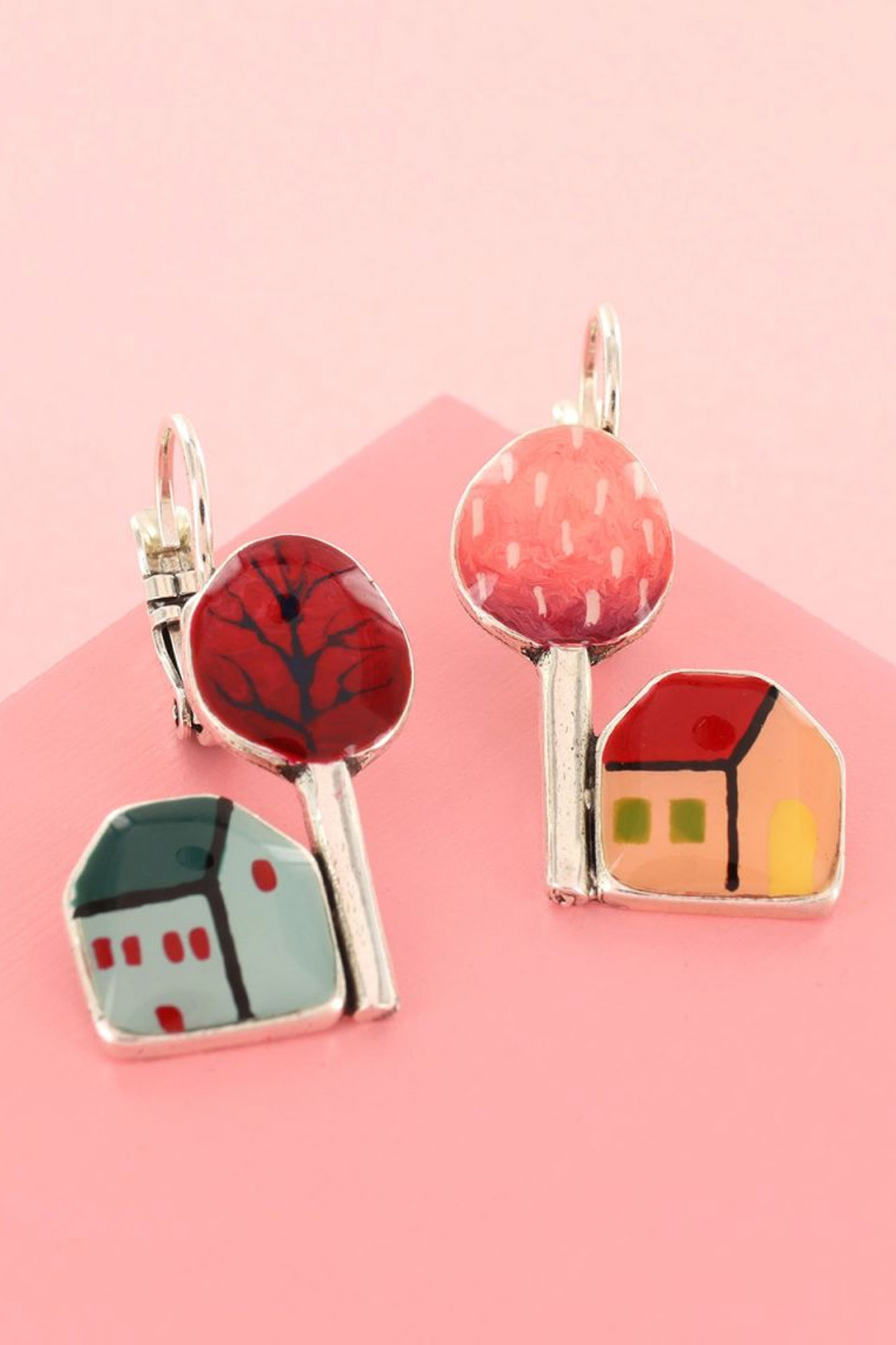 Pendientes asimétricos MON PTIT VILLAGE