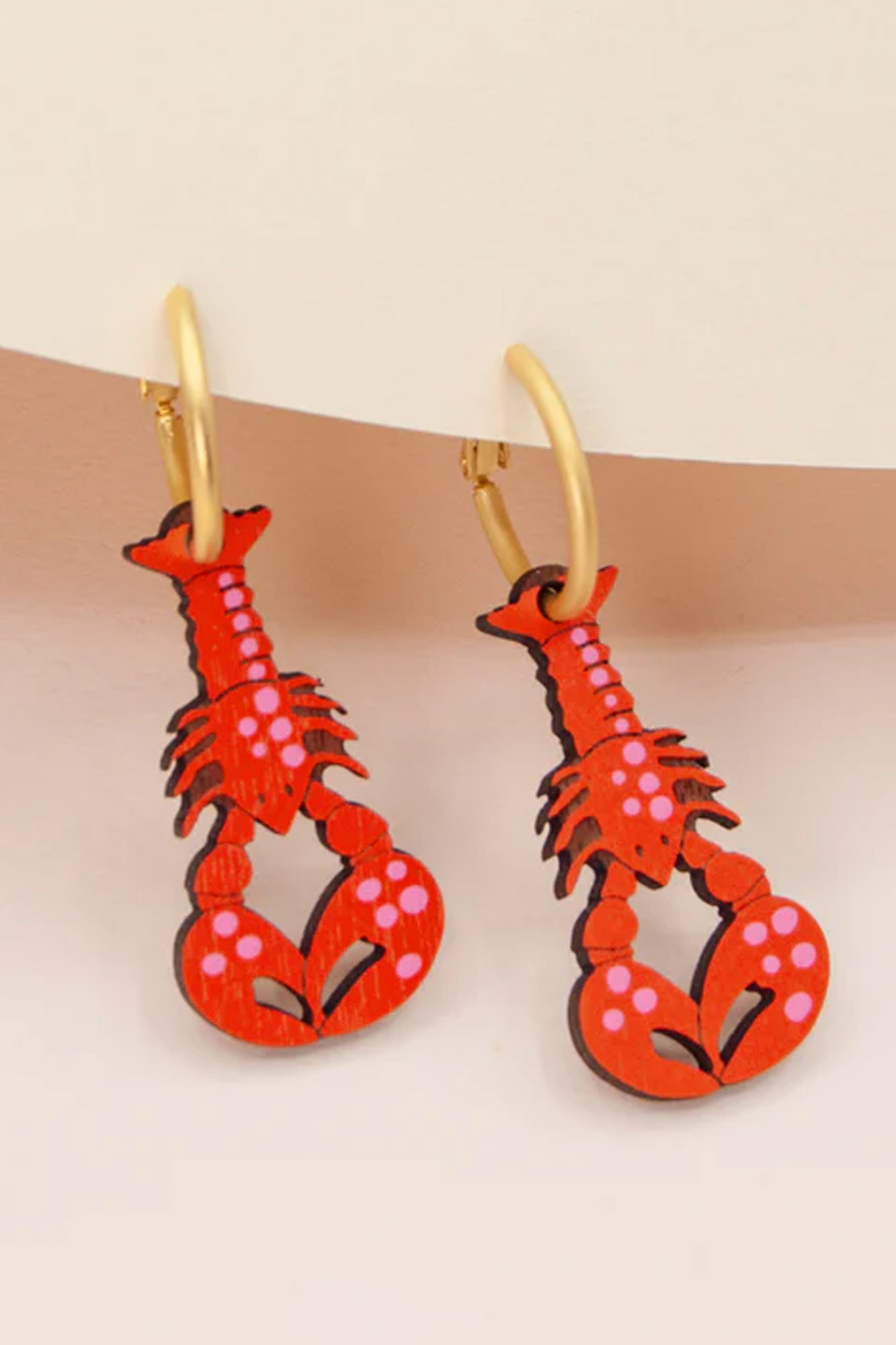 Pendientes de madera RED LOBSTER