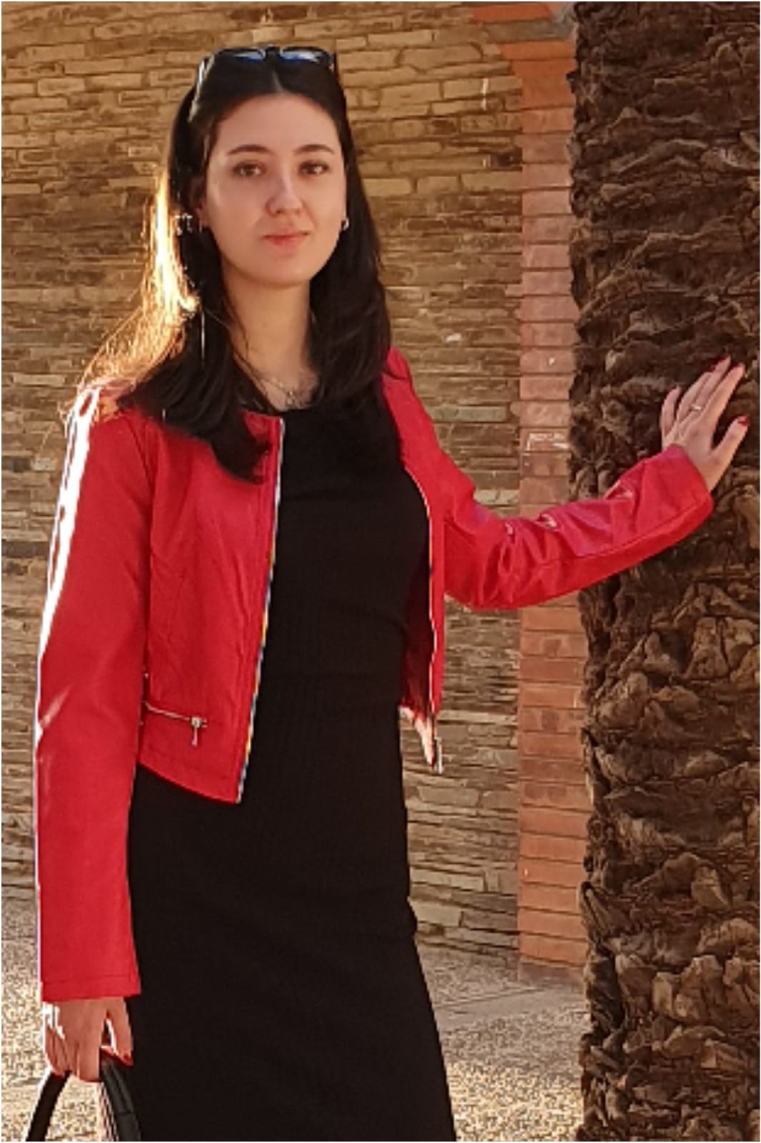 Chaqueta mujer corta símil piel