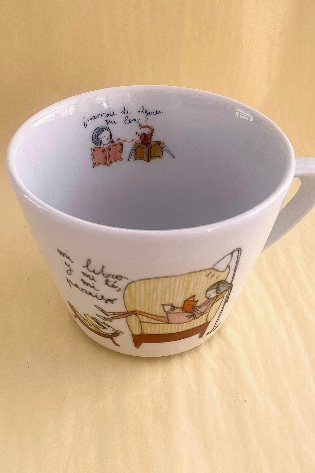 Taza ilustrada AMOR POR LOS LIBROS - Imagen 6
