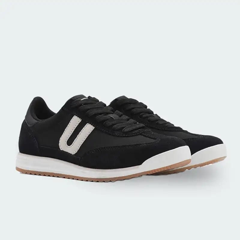 Tenis Urban Negro Mujer K06440