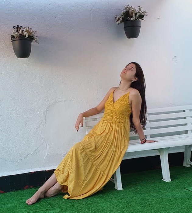 Vestido mujer largo cuerpo de encaje