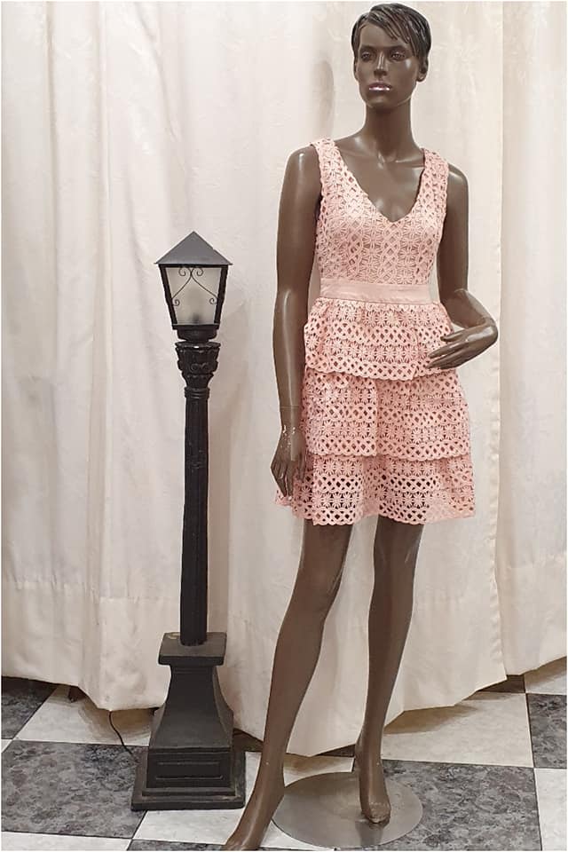 Vestido mujer encaje rosa