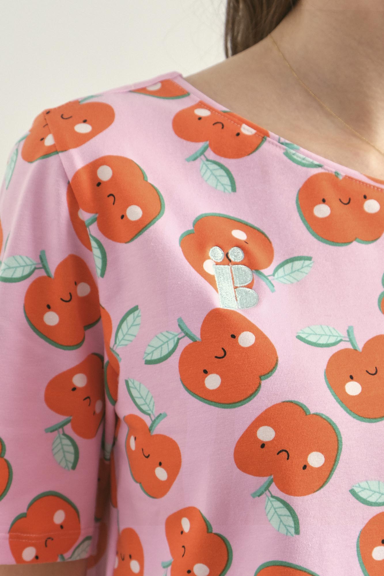 Camiseta con escote asimétrico FROITAS - Imagen 4