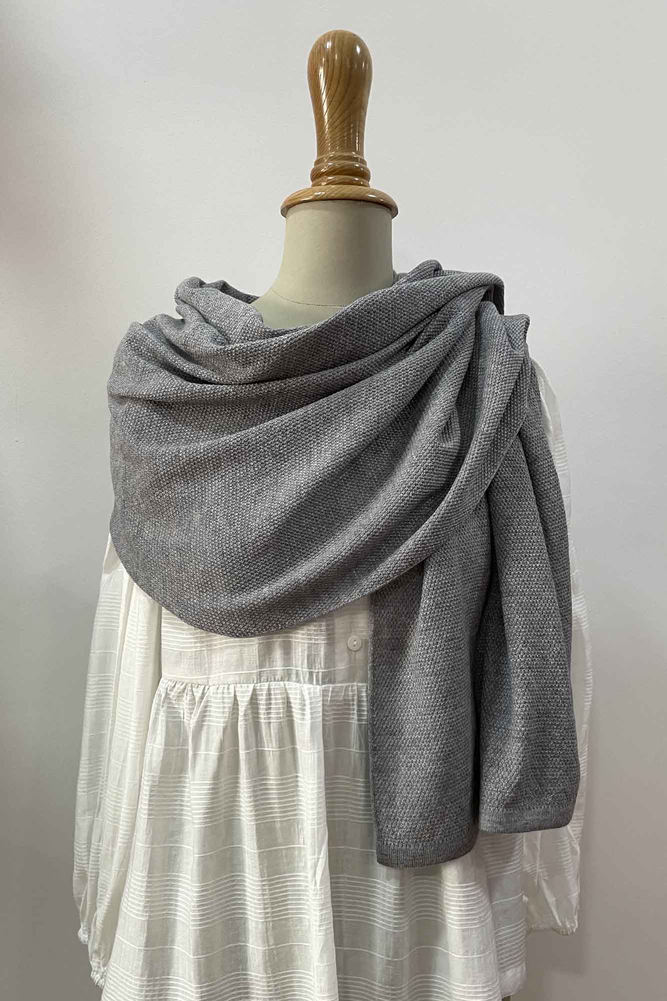 CHAL MERINO GRIS MEDIO 420265