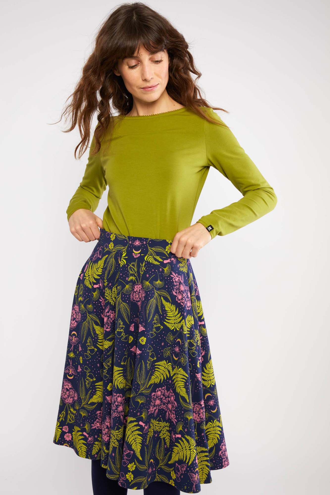 Falda capa estampada MAGIC