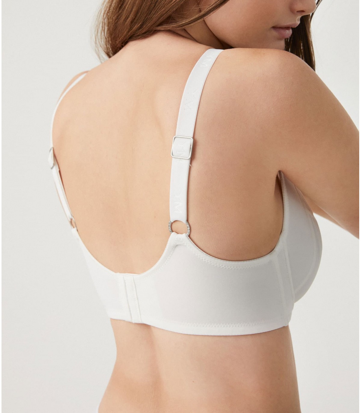 Sujetador Ysabel Mora Copa C – Seducción, Comodidad y Estilo en Una Pieza modelo 10027 copa c - Imagen 3